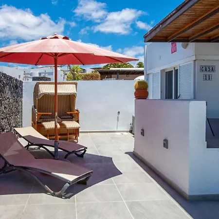 Schoenes In Mit Privatem Pool Holiday home Playa Blanca (Lanzarote)